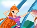 Laro Winx Club Fashion: Bloom VS Flora