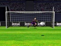Laro Bay the ball like Beckham