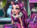 Laro Dark Queen Closet