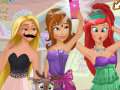 Laro Princess Vs Villains Selfie Contest