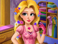 Laro Blonde princess spa day