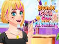 Laro Blonde Sofia Ear Cleaning